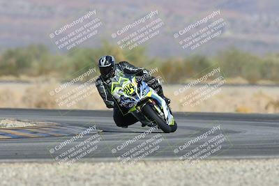 media/Dec-08-2024-CVMA (Sun) [[267e5a7075]]/Race 2-Amateur Supersport Open/